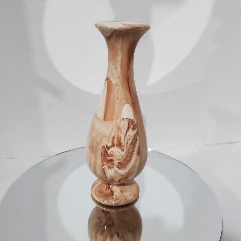 Montana Clay Brown/White Swirl Bud Vase ARTIST ELLA ARTHUR Signed Art